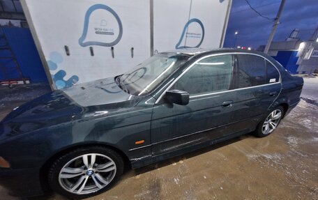 BMW 5 серия, 1998 год, 700 000 рублей, 3 фотография