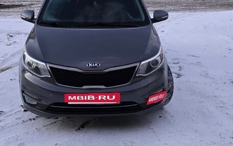 KIA Rio III рестайлинг, 2015 год, 1 040 000 рублей, 2 фотография