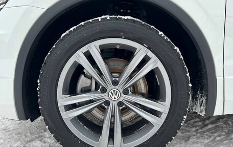 Volkswagen Tiguan II, 2020 год, 4 070 000 рублей, 4 фотография