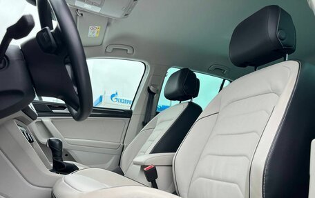 Volkswagen Tiguan II, 2020 год, 4 070 000 рублей, 27 фотография