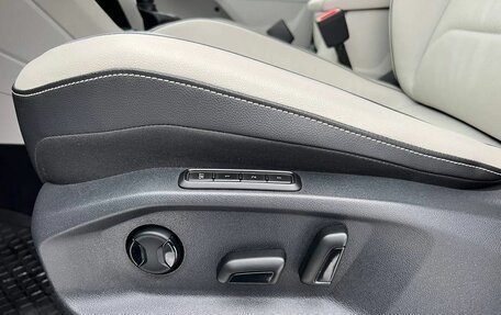 Volkswagen Tiguan II, 2020 год, 4 070 000 рублей, 21 фотография