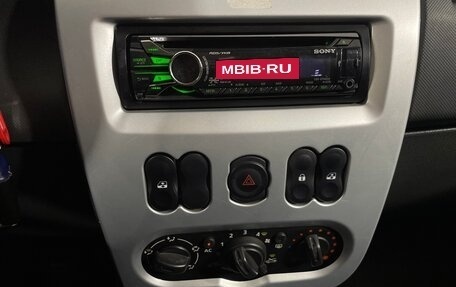 Renault Sandero I, 2012 год, 588 000 рублей, 15 фотография