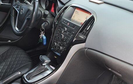 Opel Astra J, 2014 год, 1 200 000 рублей, 4 фотография