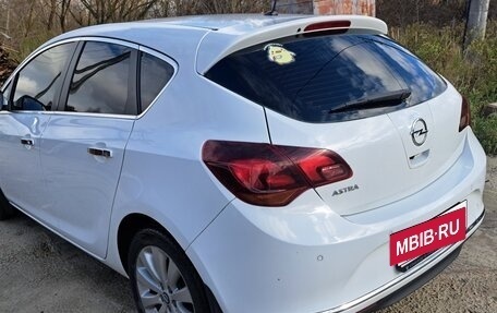 Opel Astra J, 2014 год, 1 200 000 рублей, 6 фотография