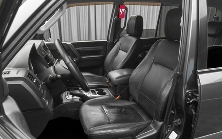 Mitsubishi Pajero IV, 2012 год, 2 090 000 рублей, 11 фотография