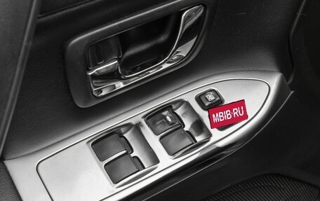 Mitsubishi Pajero IV, 2012 год, 2 090 000 рублей, 18 фотография