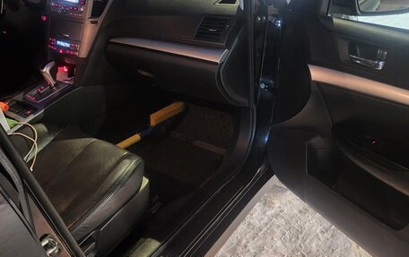 Subaru Outback IV рестайлинг, 2010 год, 900 000 рублей, 7 фотография