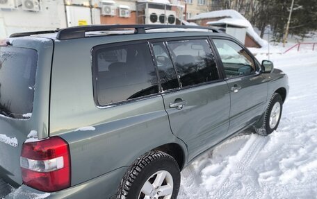 Toyota Highlander III, 2004 год, 1 250 000 рублей, 4 фотография