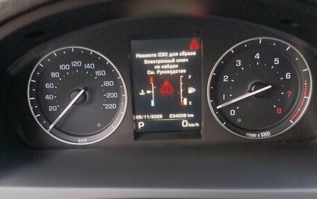 Land Rover Freelander II рестайлинг 2, 2013 год, 1 200 000 рублей, 8 фотография