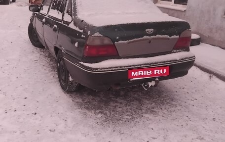 Daewoo Nexia I рестайлинг, 2003 год, 200 000 рублей, 3 фотография