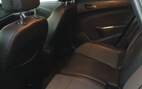 Opel Astra J, 2011 год, 820 000 рублей, 1 фотография