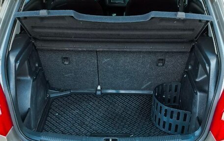 Skoda Fabia II, 2011 год, 530 000 рублей, 12 фотография