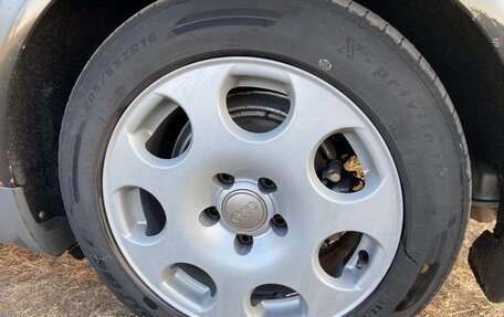 Audi A4, 2002 год, 410 000 рублей, 15 фотография