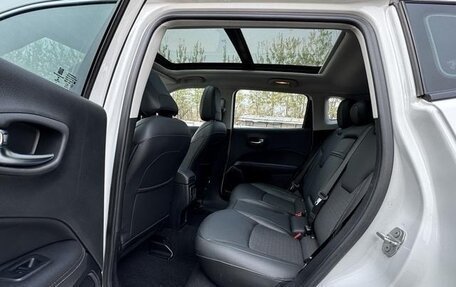 Jeep Compass II, 2019 год, 2 250 000 рублей, 8 фотография