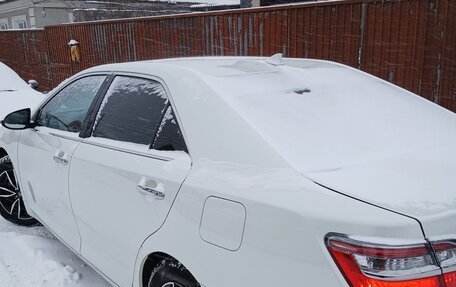 Toyota Camry, 2017 год, 1 950 000 рублей, 3 фотография