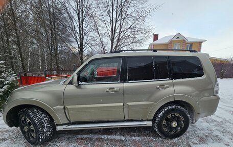 Mitsubishi Pajero IV, 2012 год, 1 950 000 рублей, 2 фотография