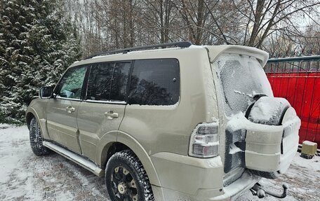 Mitsubishi Pajero IV, 2012 год, 1 950 000 рублей, 3 фотография