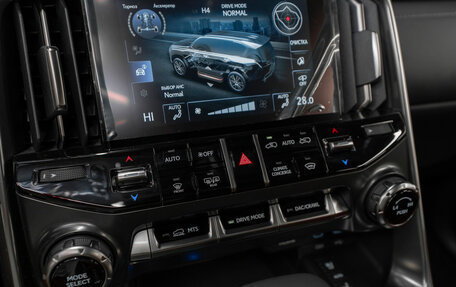 Lexus LX, 2025 год, 20 500 000 рублей, 30 фотография