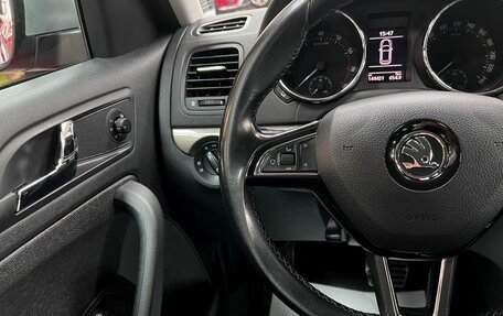 Skoda Yeti I рестайлинг, 2014 год, 1 345 000 рублей, 17 фотография