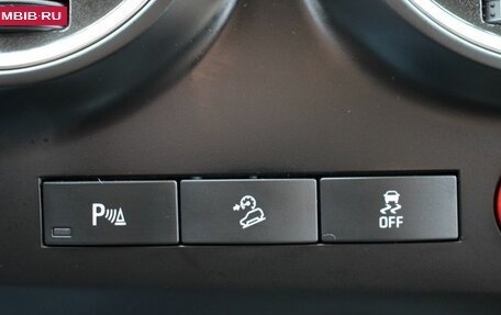 Opel Antara I, 2014 год, 1 355 000 рублей, 14 фотография