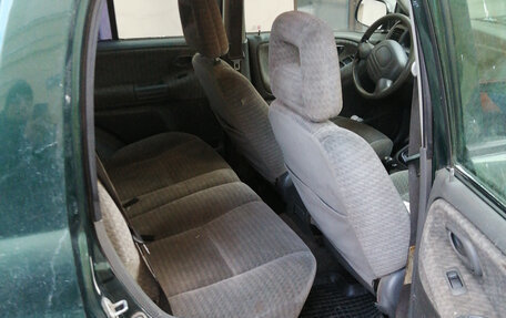 Suzuki Grand Vitara, 2002 год, 300 000 рублей, 2 фотография