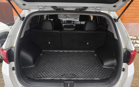 KIA Sportage IV рестайлинг, 2018 год, 2 000 000 рублей, 5 фотография