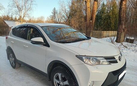Toyota RAV4, 2013 год, 1 450 000 рублей, 4 фотография