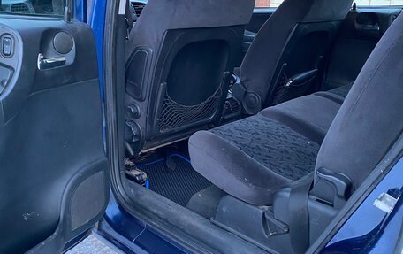 Opel Zafira A рестайлинг, 2002 год, 395 000 рублей, 14 фотография