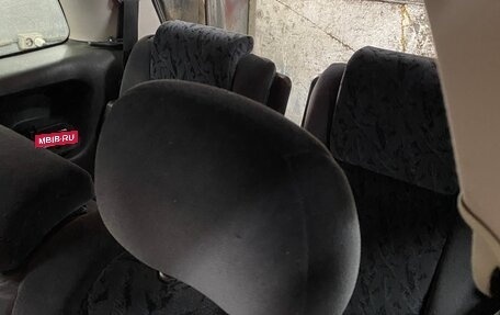 Opel Zafira A рестайлинг, 2002 год, 395 000 рублей, 21 фотография