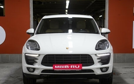 Porsche Macan I рестайлинг, 2017 год, 3 000 000 рублей, 2 фотография