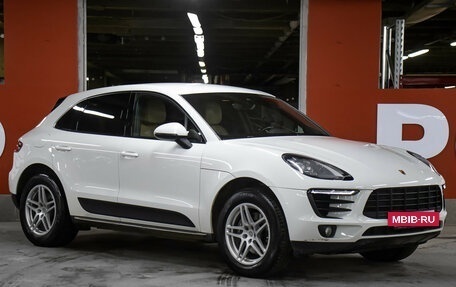 Porsche Macan I рестайлинг, 2017 год, 3 000 000 рублей, 3 фотография