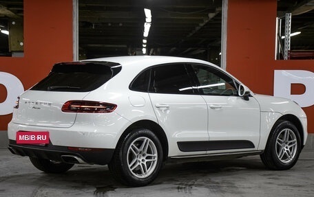 Porsche Macan I рестайлинг, 2017 год, 3 000 000 рублей, 5 фотография