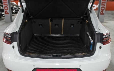 Porsche Macan I рестайлинг, 2017 год, 3 000 000 рублей, 10 фотография