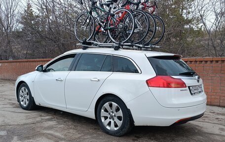 Opel Insignia II рестайлинг, 2011 год, 600 000 рублей, 2 фотография