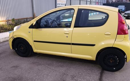 Peugeot 107 I рестайлинг, 2010 год, 375 000 рублей, 6 фотография