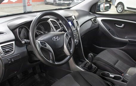 Hyundai i30 II рестайлинг, 2013 год, 849 000 рублей, 16 фотография