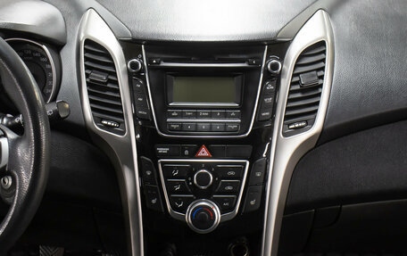 Hyundai i30 II рестайлинг, 2013 год, 849 000 рублей, 15 фотография