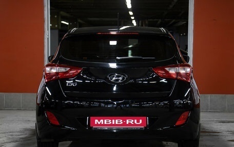 Hyundai i30 II рестайлинг, 2013 год, 849 000 рублей, 6 фотография