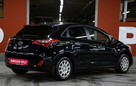 Hyundai i30 II рестайлинг, 2013 год, 849 000 рублей, 5 фотография
