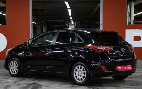 Hyundai i30 II рестайлинг, 2013 год, 849 000 рублей, 7 фотография