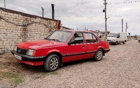 Opel Ascona C, 1982 год, 350 000 рублей, 6 фотография