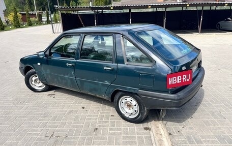 ИЖ 2126 «Ода», 2004 год, 155 000 рублей, 2 фотография