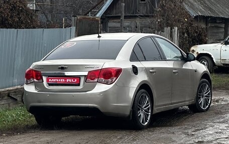 Chevrolet Cruze II, 2010 год, 670 000 рублей, 1 фотография