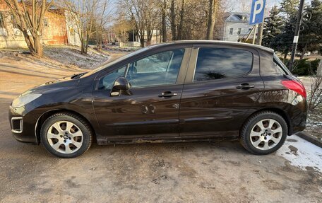 Peugeot 308 II, 2012 год, 550 000 рублей, 2 фотография