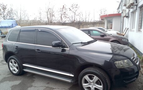 Volkswagen Touareg III, 2006 год, 1 010 000 рублей, 3 фотография