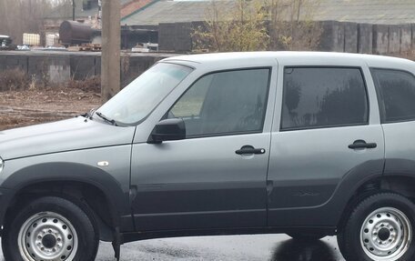 Chevrolet Niva I рестайлинг, 2018 год, 675 000 рублей, 6 фотография