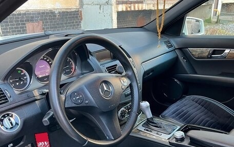 Mercedes-Benz C-Класс, 2010 год, 1 280 000 рублей, 8 фотография