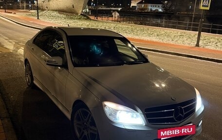 Mercedes-Benz C-Класс, 2010 год, 1 280 000 рублей, 13 фотография