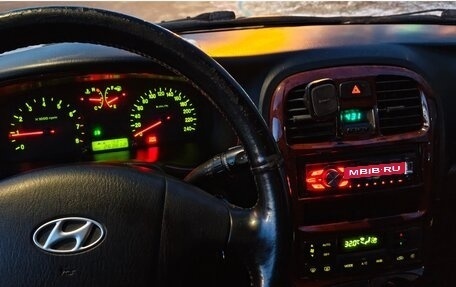 Hyundai Sonata IV рестайлинг, 2005 год, 380 000 рублей, 11 фотография