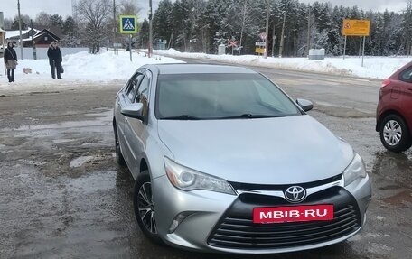 Toyota Camry, 2015 год, 1 690 000 рублей, 4 фотография